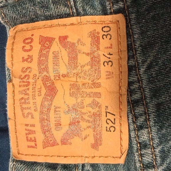 Jeans - Picture 2 of 3